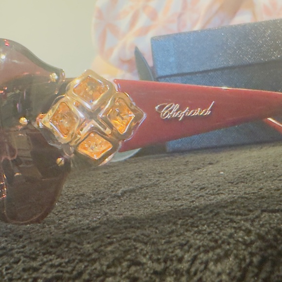 Sunglasses - Picture 11 of 11